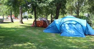 Aire d'accueil de camping-car au camping du bac de Pruillé_2