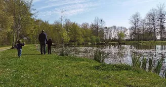 etang-grand-fosse-famille-mesnil-en-vallee-msl©FG