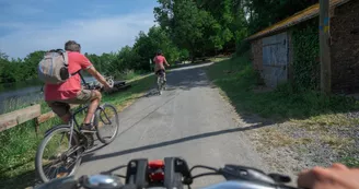 base de loisirs location de vélo VTT VAE mayenne 