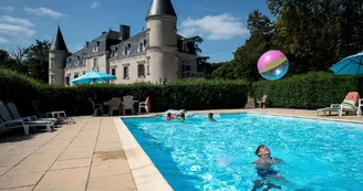 piscine-bois-giraud-chateau-philbert-mauges-angers-nantes-anjou-osezmauges