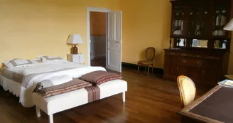 chambre-chateau-piedouault-jallais-angers-nantes-anjou-osezmauges