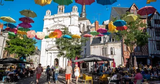 Place Saint-Pierre à Saumur