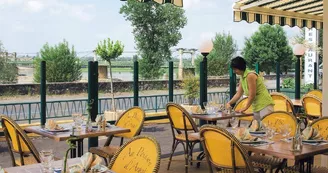 hotel-restaurant-poisson-argent-mesnil-vallee-loire