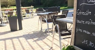 restaurant-le-moulin-moine-terrasse-jallais-angers-nantes-anjou-osezmauges