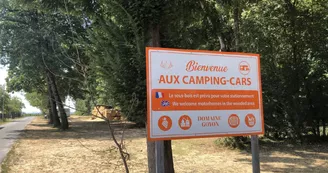 Aire camping-cars - Monsieur Goyon