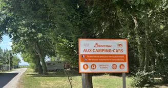 Aire camping-cars - Monsieur Goyon