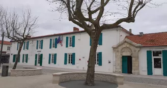 Hôtel de ville à Saint-Pierre-d'Oléron