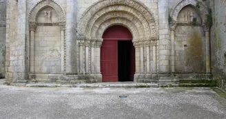 Eglise Saint-Nazaire de Corme-Royal