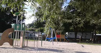 Plage Le Bain des Dames - Aire de Loisirs