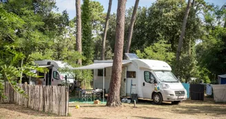 Camping Huttopia - Oléron Les Pins