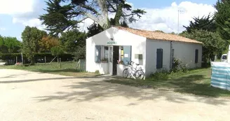 Camping de mon village de l'Île Madame