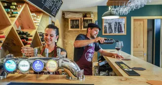 Bar à vins "Au Vin D'abord"