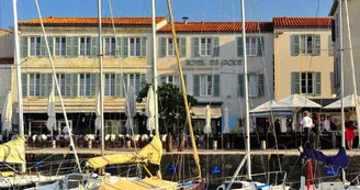 Hôtel du Port