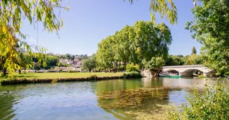 Village d'Aubeterrre-sur-Dronne