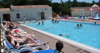 Nuit en tente écolodge au Camping Val de Loire en Ré