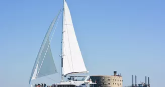 Balade en catamaran vers Fort Boyard - Compagnie Interîles