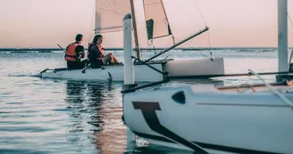 Cours de catamarans enfant par Ile de Ré Voile à La Couarde