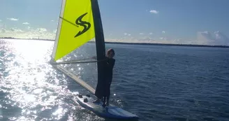 Stage et cours particulier en optimist, planche à voile, dériveur, catamaran, par le CNAR