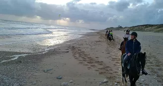 Balade à cheval sur la plage (confirmés) avec Equipassion