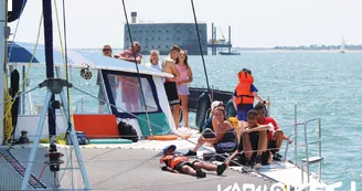 Après-midi aventure en catamaran à voile vers Fort Boyard – Kapalouest