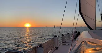 Sortie coucher de Soleil en catamaran - Catamaran La Rochelle