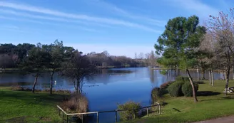 Aire de pique-nique du Parc Raymond Vignes