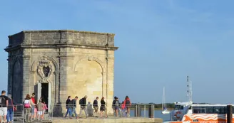 Croisières Fée des Îles by Compagnie Interîles : Saint-Nazaire/Charente - Fort Boyard