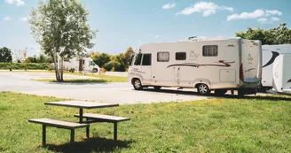 Camping-Car Park Mornac-Sur-Seudre