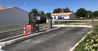 Aire de stationnement - La Brée les bains