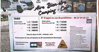 Aire d'accueil et services pour Camping-Car