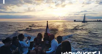 Tour de la baie sur un bateau traditionnel à moteur - Kapalouest