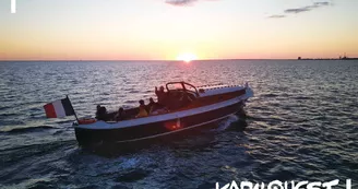 Tour de la baie sur un bateau traditionnel à moteur - Kapalouest