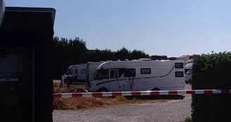 Aire de stationnement camping-cars de Saint-Clément-des-Baleines - FERMÉE POUR TRAVAUX