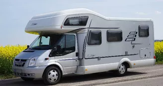 Aire de stationnement camping-car