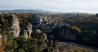 Balazuc : Village de caractère