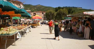 Marché de Tain l'Hermitage