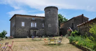 Château de Liviers - Gîte d'étape