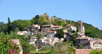 Ruines du château féodal des Crussol d'Uzès