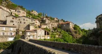 Jaujac : village de caractère