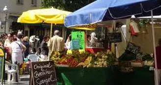 Marché hebdomadaire de Cruas