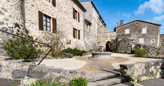 Saint-Vincent-de-Barrès : Village de caractère