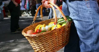 Marché de Saint Alban d'Ay