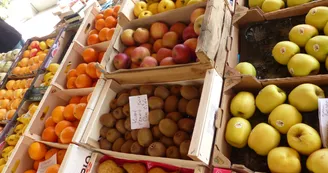 Marché de Colombier le Jeune