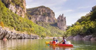 Descente-Canoë-Ardèche