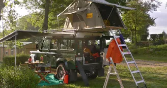 Aire de service/accueil camping-car au camping "Iserand Calme et Nature"