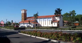 Eglise Ste Bernadette2