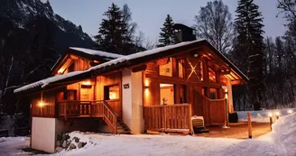 Chalet 888 Jacuzzi & Sauna