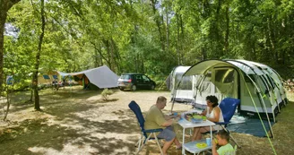 Camping La Peyrugue