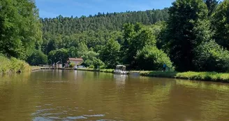 VINTAGE BOAT - LOCATION DE BATEAUX SANS PERMIS