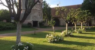 "La Ferme au Colombier" monument historique